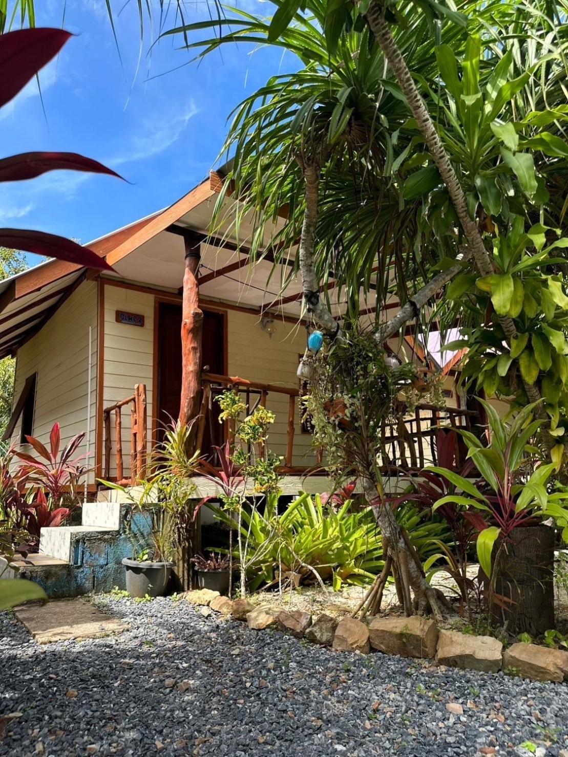 Blue Sky Bungalow Koh Jum Luaran gambar